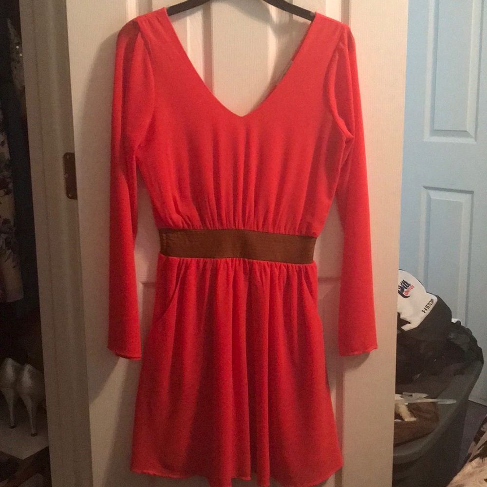 Cora long sleeve dress with pockets